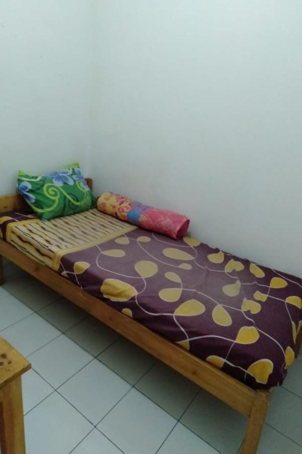 Spot On 90538 Wisma Dewi Syariah Yakarta Exterior foto
